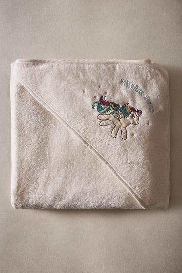 MY LITTLE PONY© TERRY HOODED BATH TOWEL - Cream by Zara