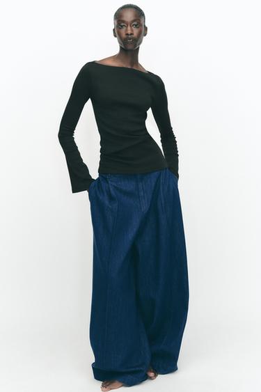 FLARED SLEEVE T-SHIRT - GREEN by Zara