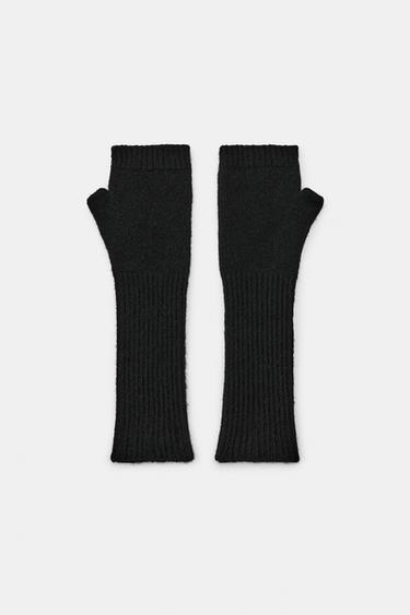 LONG KNIT MITTENS - Black by Zara