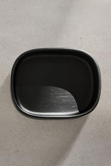 TRAY 03 - Black by Zara