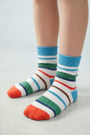 3-PACK OF ISABELLE VANDEPLASSCHE © STRIPED LONG SOCKS - Multicoloured by Zara