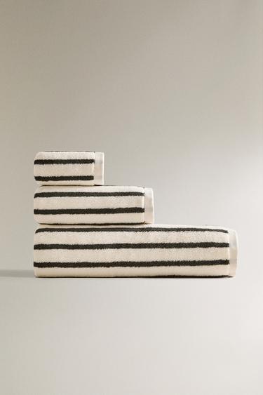 COLOURED STRIPE BATH TOWEL - Dark green by Zara