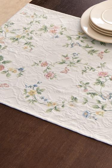 FLORAL PRINT JACQUARD TABLE RUNNER - Greenish by Zara