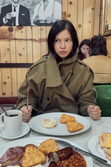 Zara {名称} - {颜色}