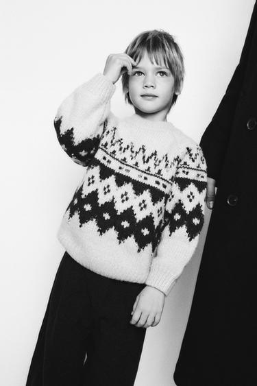 JACQUARD KNIT JUMPER - Ecru / Red by Zara