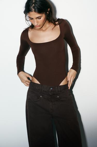 Zara {名称} - {颜色}