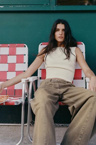 Zara {名称} - {颜色}