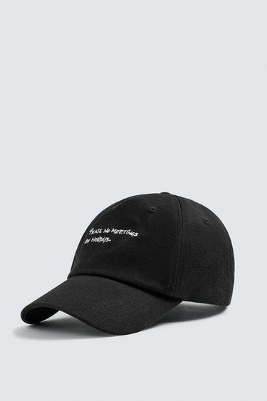 CONTRAST EMBROIDERY CAP - Black by Zara