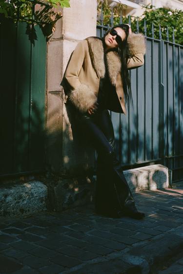 FITTED 100% SHEEPSKIN SUEDE BLAZER - Sand by Zara