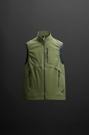 LIGHTWEIGHT TECHNICAL GILET - Green by Zara
