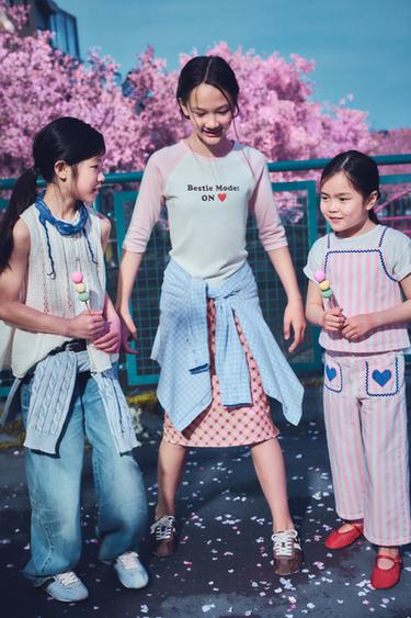 Zara {名称} - {颜色}