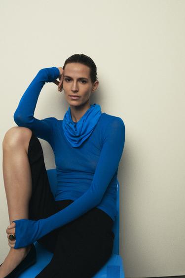 SUPIMA® LONG SLEEVE T-SHIRT - Electric blue by Zara