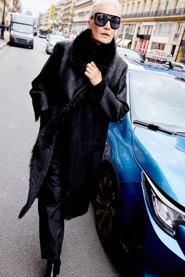 REVERSIBLE DOUBLE-FACED FAUX FUR COAT - Black by Zara