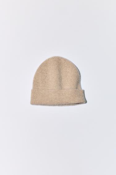 100% CASHMERE RIBBED BEANIE - Sand by Zara