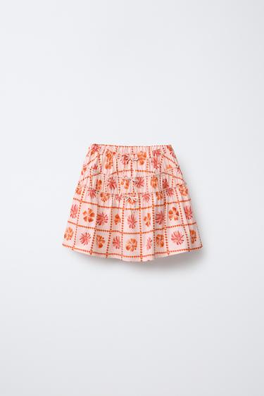 Zara {名称} - {颜色}