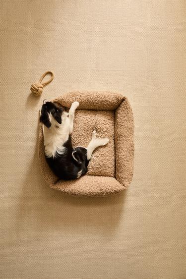 FAUX SHEARLING PET BED - Beige by Zara