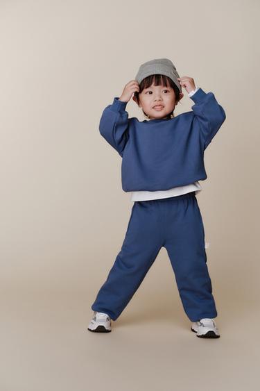 Zara {名称} - {颜色}