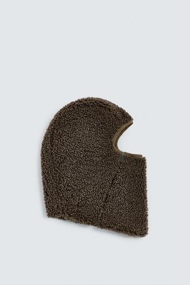 FAUX SHEARLING BALACLAVA X SR_A - Khaki by Zara