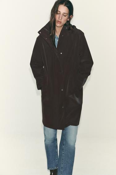 RUBBERISED HOODED JACKET - Brown by Zara