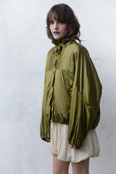 Zara {名称} - {颜色}