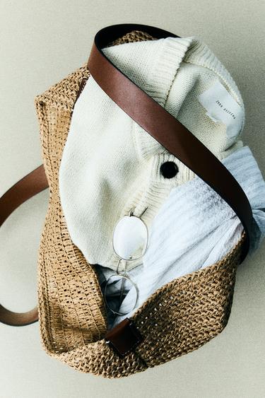 Zara {名称} - {颜色}