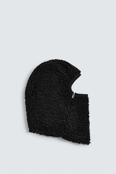 FAUX SHEARLING BALACLAVA X SR_A - Black by Zara