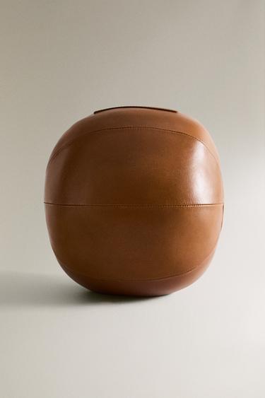 LEATHER EXERCISE MEDICINE BALL - Brown by Zara