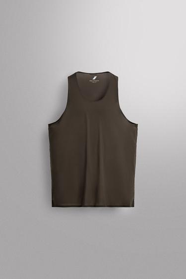 LIGHTWEIGHT TECHNICAL TANK TOP - Dark brown by Zara
