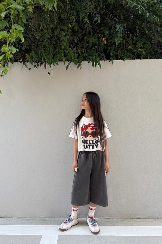 HELLO KITTY © SANRIO LONG BERMUDA SHORTS - Anthracite grey by Zara - Image 0