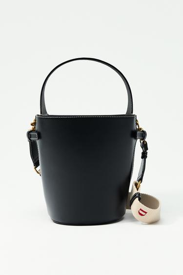 CONTRAST STITCH BUCKET BAG - Black by Zara