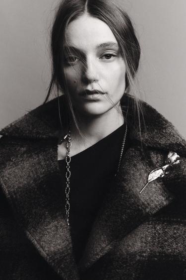 Zara {名称} - {颜色} - 0 图片