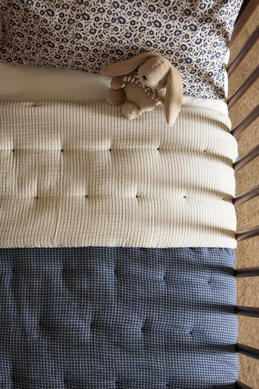 CHILDREN'S REVERSIBLE MUSLIN QUILT - Navy blue by Zara