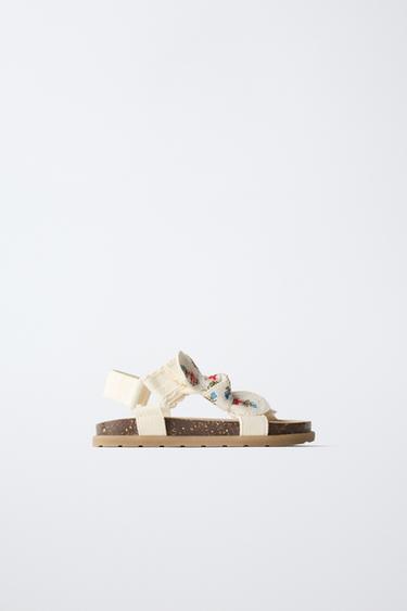 Zara {名称} - {颜色}