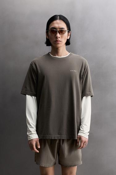 Zara {名称} - {颜色}