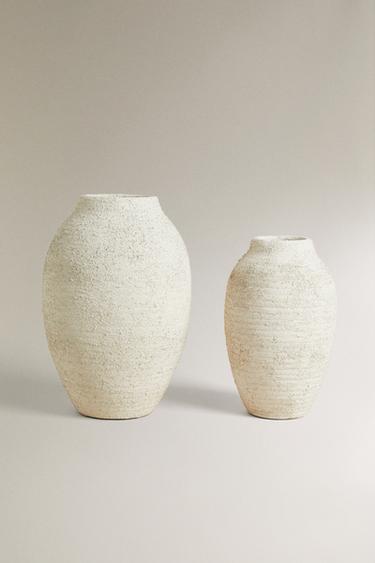 ROUGH-EFFECT CERAMIC VASE - Grey by Zara