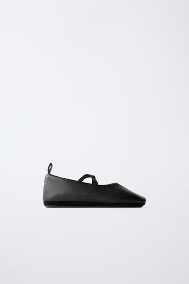 Zara {名称} - {颜色}