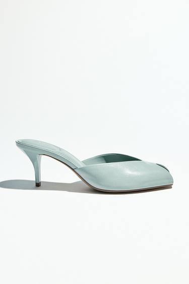 PATENT-EFFECT SANDALS - Blue by Zara