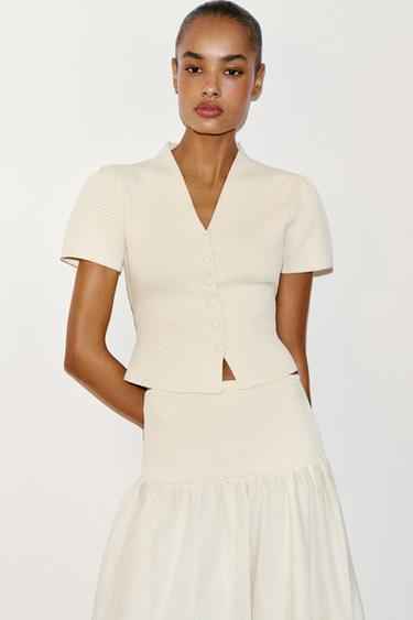 Zara {名称} - {颜色}