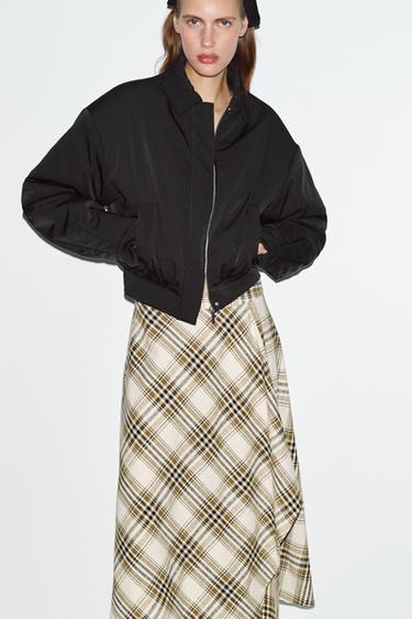 Zara {名称} - {颜色}