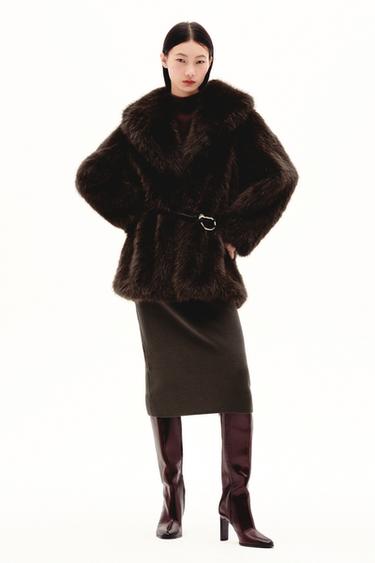 Zara {名称} - {颜色}