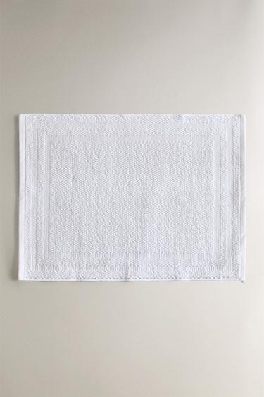 NON-SLIP COTTON BATH MAT - White by Zara