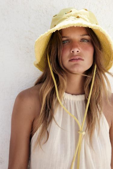 FLORAL EMBROIDERY BUCKET HAT - Yellow by Zara - Image 0