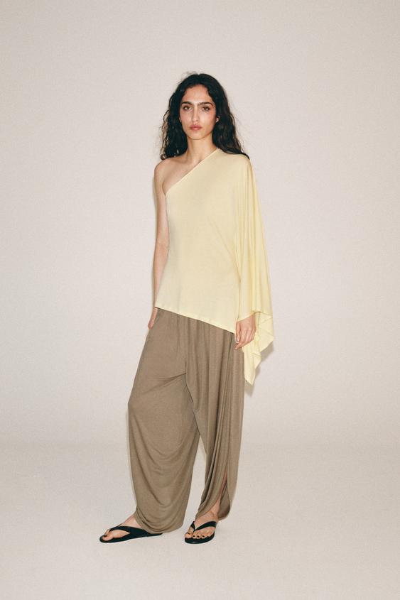 ASYMMETRIC CAPE - Yellow by Zara - Image 0