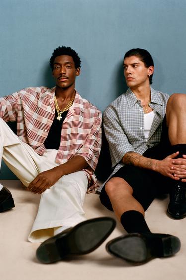 Zara {名称} - {颜色}