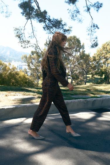 Zara {名称} - {颜色} - 0 图片