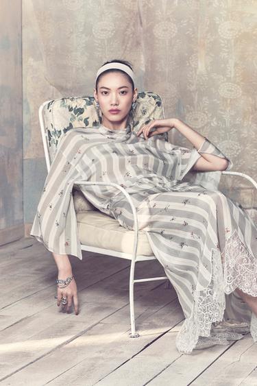 Zara {名称} - {颜色}