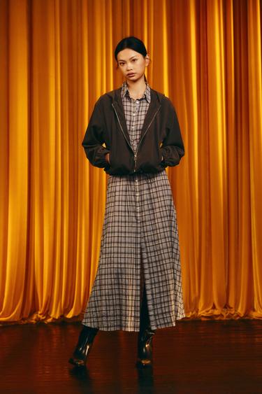 Zara {名称} - {颜色}