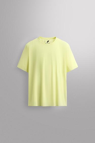 LIGHTWEIGHT TECHNICAL T-SHIRT - Lime by Zara