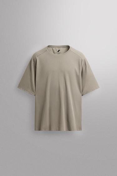 TECHNICAL PIQUÉ T-SHIRT - Stone by Zara