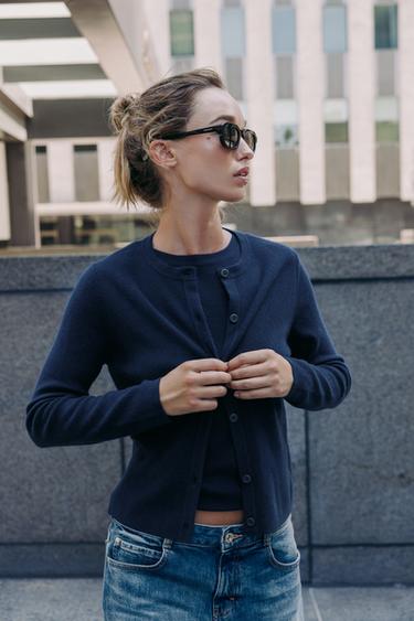 Zara {名称} - {颜色}